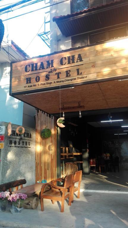 Cham Cha Hostel 치앙마이 외부 사진