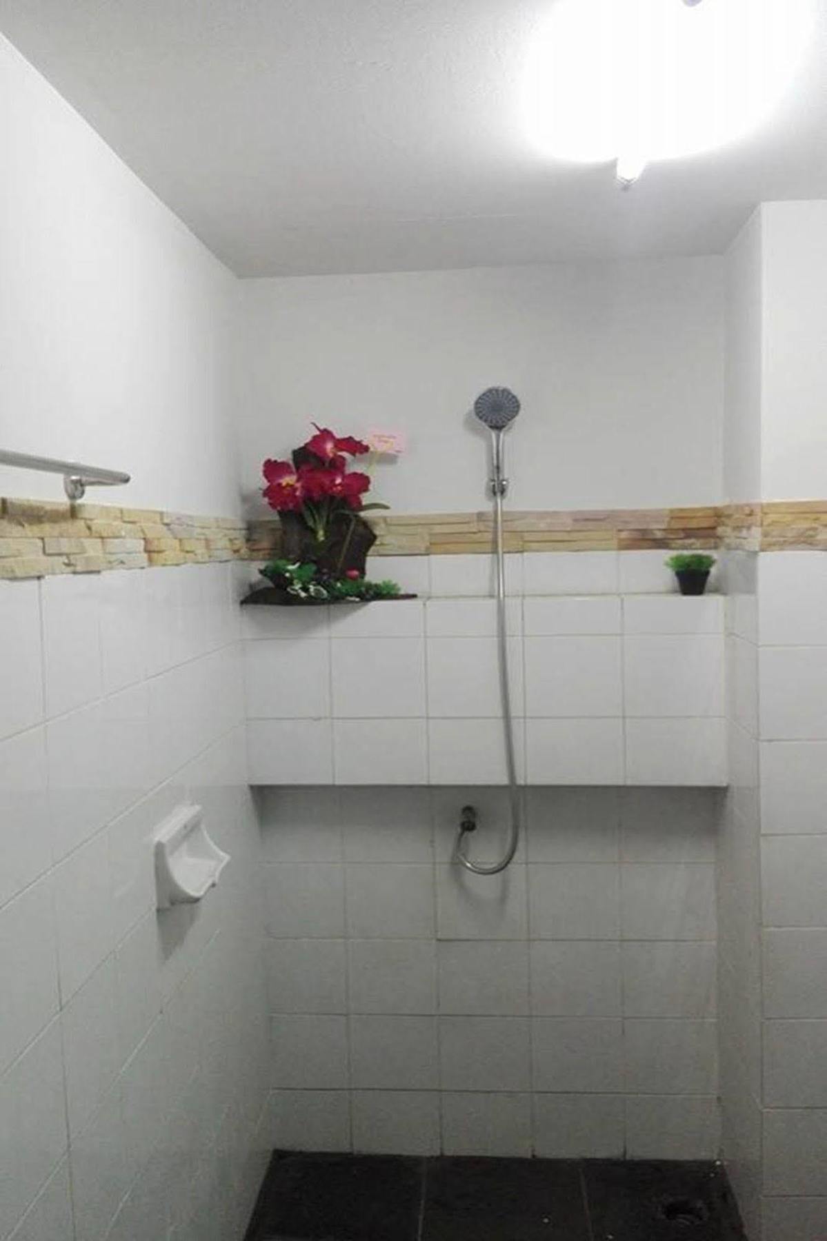 Cham Cha Hostel 치앙마이 외부 사진