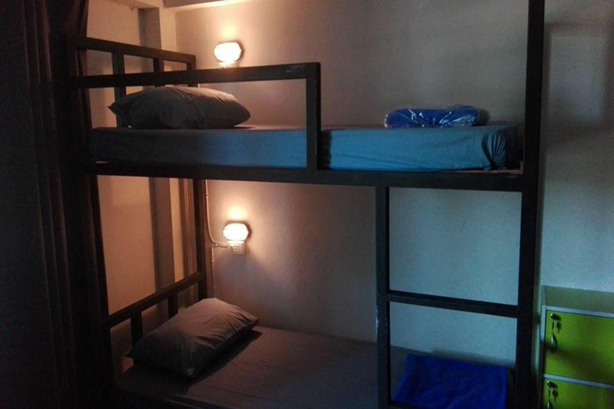 Cham Cha Hostel 치앙마이 외부 사진